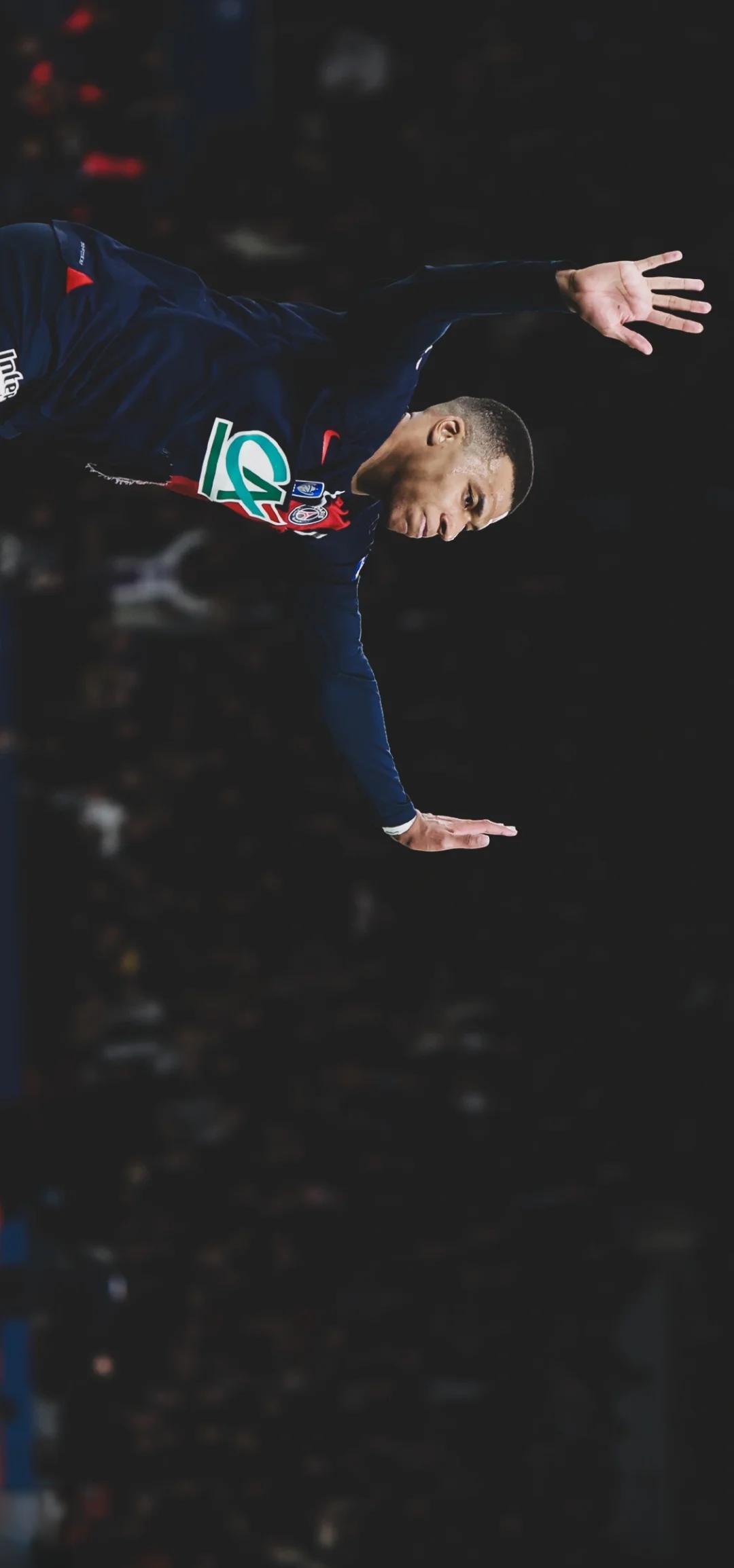 巴黎圣日耳曼训练开放日;今晨再遭质疑引观众欢呼;荷甲在即;训练强度显著提升的简单介绍 巴黎圣日耳曼训练开放日;今晨再遭质疑引观众欢呼;荷甲在即;训练强度显著提升的简单介绍