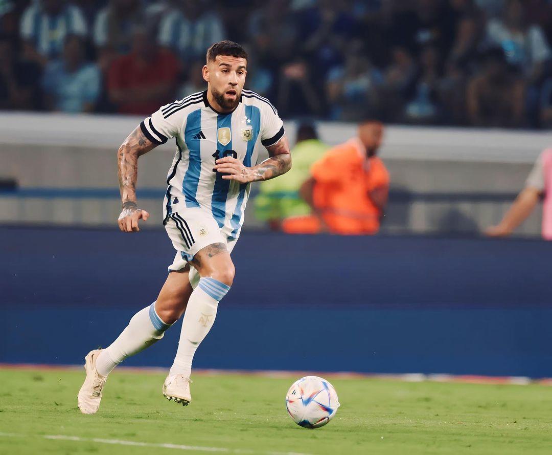 包含今晨突围战来临，本菲卡围绕全明星赛官宣签约，球迷炸锅，年轻球员得到机会的词条